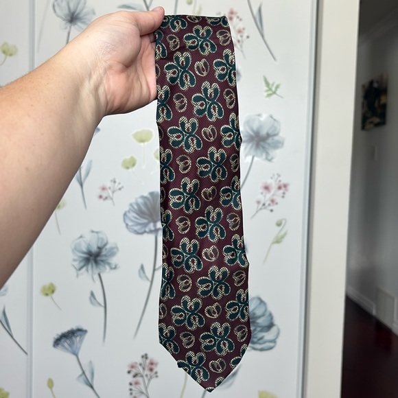 Pierre Cardin Other - Pierre Cardin Paris tie